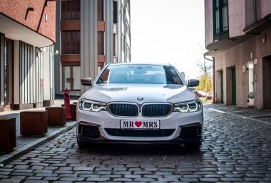 Samochód do Ślubu lub Wesela BMW M550i wynajem 10