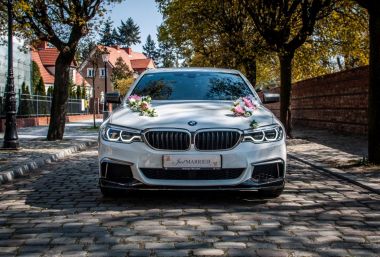 Samochód do Ślubu lub Wesela BMW M550i wynajem 7