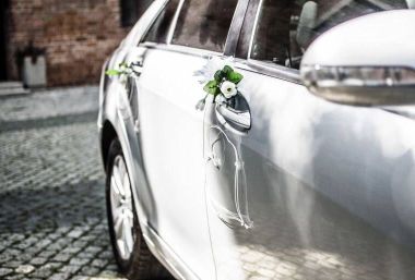 Luksusowa limuzyna Mercedes S do ślubu lub wesela wynajem 19
